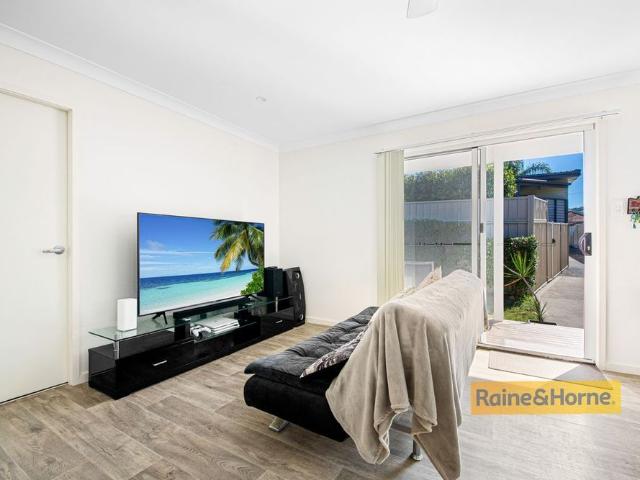 MODERN THREE BEDROOM COTTAGE