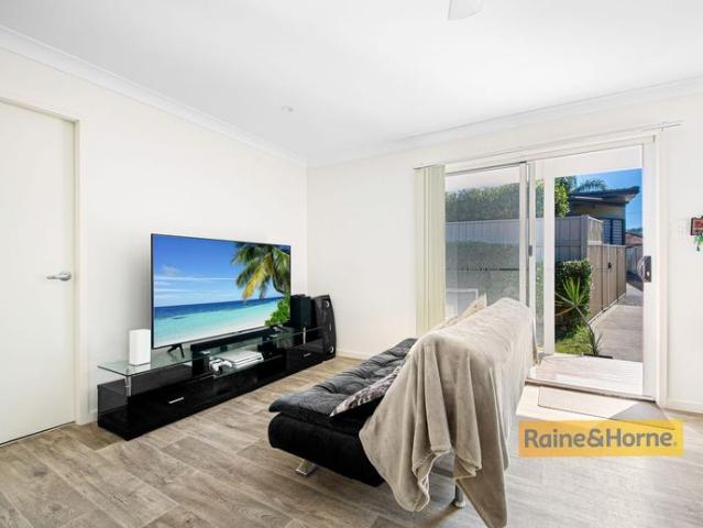 MODERN THREE BEDROOM COTTAGE