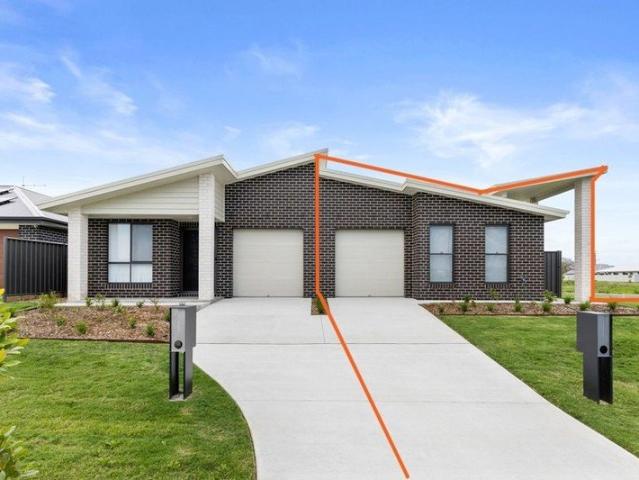 MODERN THREE BEDROOM FAMILY HOME