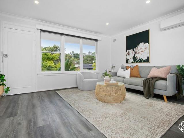 Modern Three Bedroom Home in Convenient Location