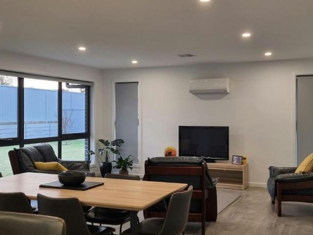Modern Three Bedroom Home in Convenient Location
