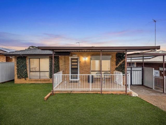 Modern Three Bedroom Home In Prime Location!