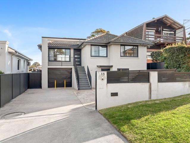 Modern Three Bedroom Home with Versatile Downstairs Studio