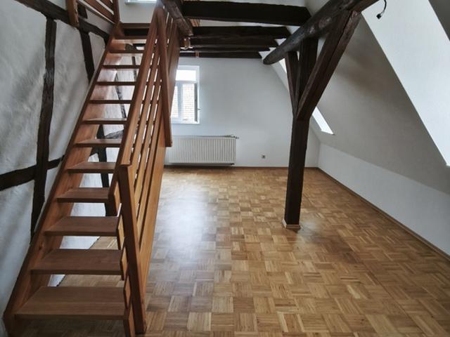 Modern trifft Fachwerk 3 Zimmer Maisonette Wohnung in Brettach!