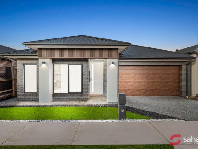 Modern Turn Key Family Living in Deanside