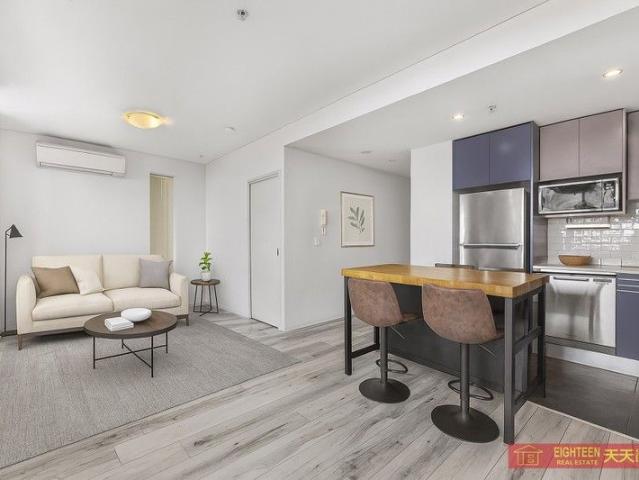 Modern Two Bedroom Apartment Offering Style, Comfort and Convenience