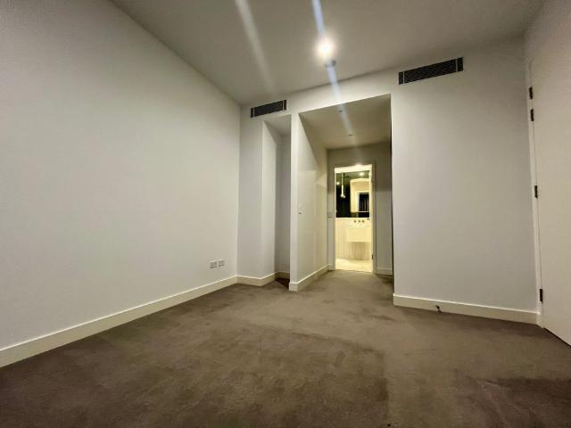 MODERN TWO BEDROOM APARTMENT FOR LEASE IN PRIME HURSTVILLE LOCATION!
