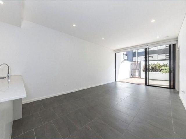 Modern Two Bedroom Apartment for Rent