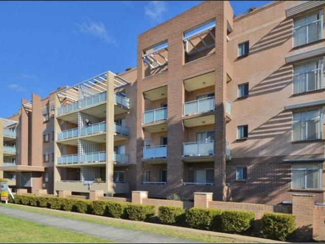Modern Two Bedroom Apartment in Convenient Blacktown Location