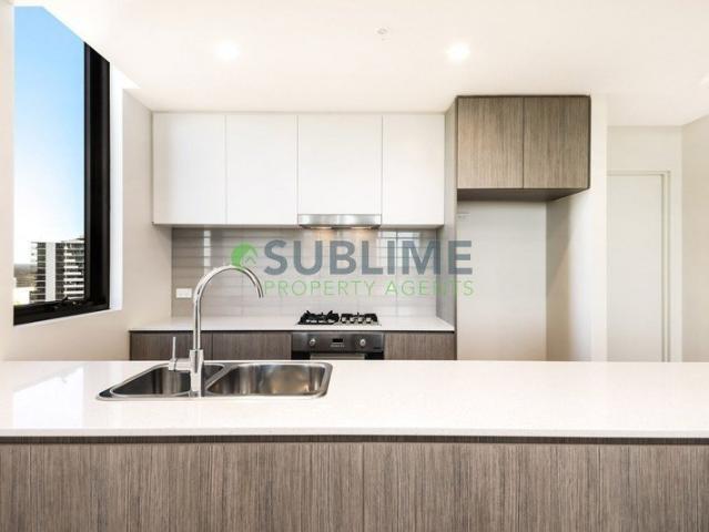 Modern Two Bedroom Apartment in Pinnacle Complex