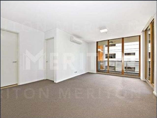 Modern Two Bedroom Apartment in Sought After Location