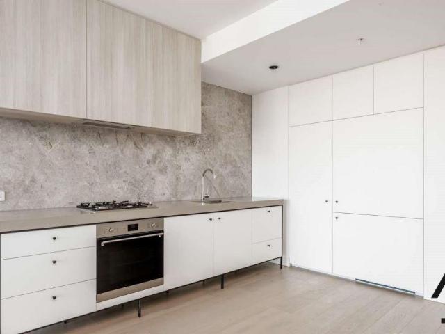 Modern Two Bedroom Apartment in the Heart of YarraBend