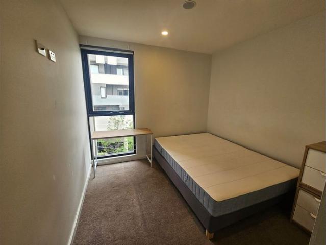 Modern Two Bedroom Apartment in the Heart of Brunswick