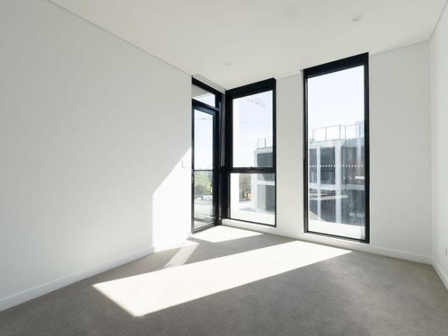 Modern Two Bedroom Apartment in the Heart of Castle Hill