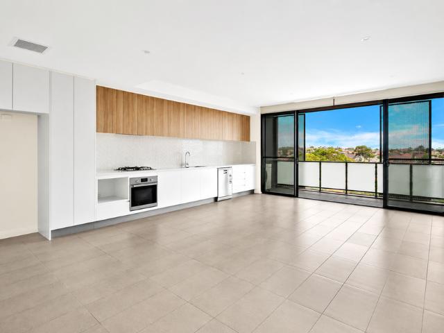 Modern Two Bedroom Apartment in the Heart of Kogarah DEPOSIT TAKEN!