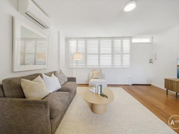 Modern Two Bedroom Apartment in the Heart of Maroubra