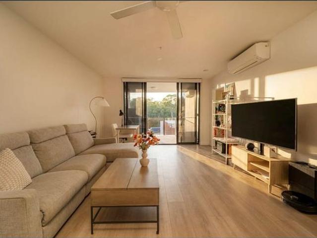 Modern Two Bedroom Apartment in the Heart of Sippy Downs