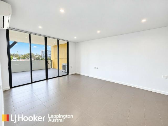 Modern Two Bedroom Apartment with Spacious Balcony