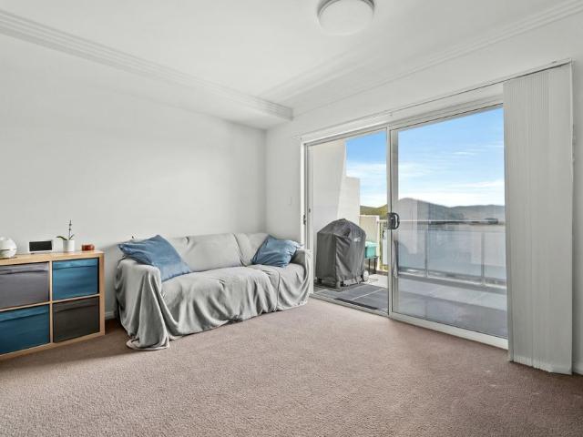 Modern Two Bedroom Apartment with Stunning Views