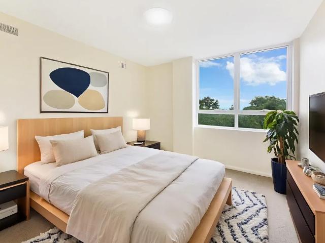 MODERN TWO BEDROOM APARTMENT WITH PARK AND DISTRICT VIEW