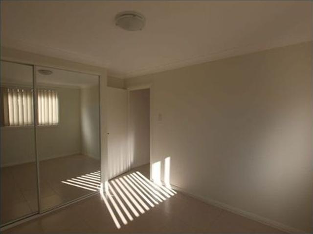 Modern Two Bedroom Granny Flat 27a Crawford Road, Doonside