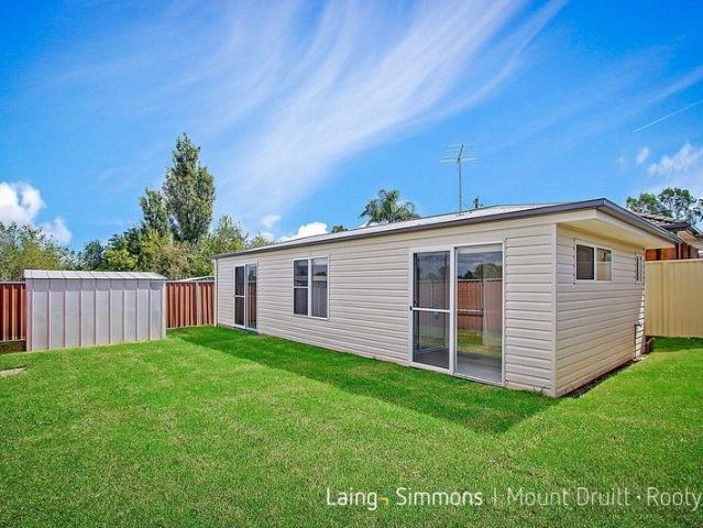 Modern two bedroom granny flat in prime location