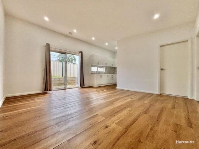 Modern Two Bedroom Granny Flat with High Ceilings.