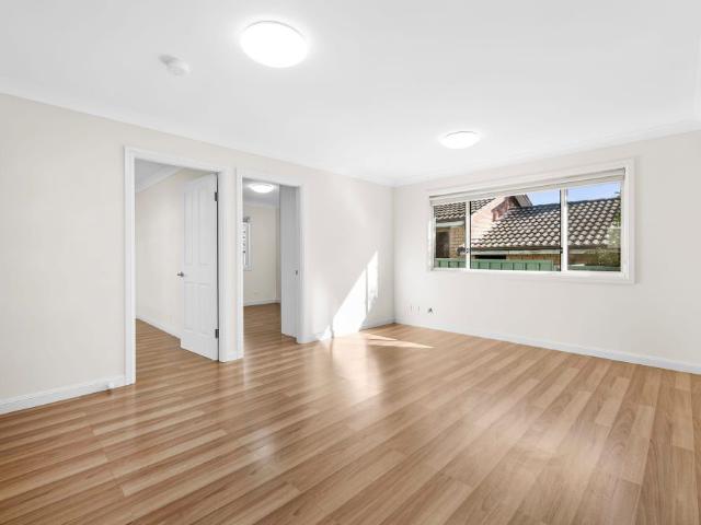 Modern Two Bedroom Granny Flat with Parking