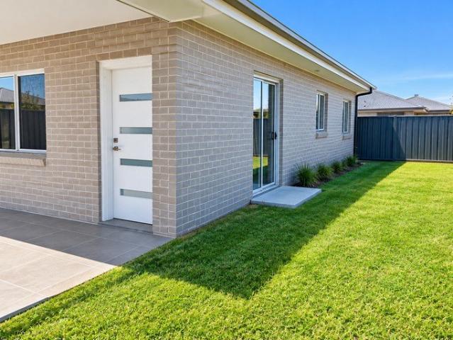 Modern Two Bedroom Duplex | Water Usage Included