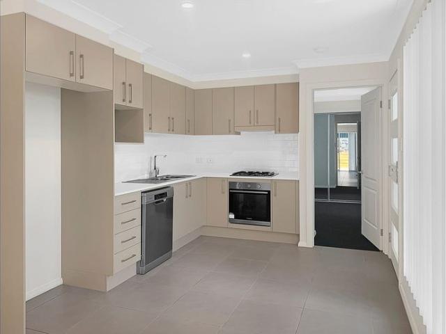 Modern Two Bedroom Flat!