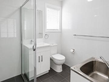 Modern Two Bedroom Home with Separate Studio/Home Office