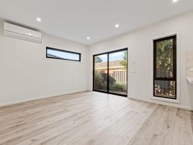 Modern Two Bedroom Home in a Convenient Location