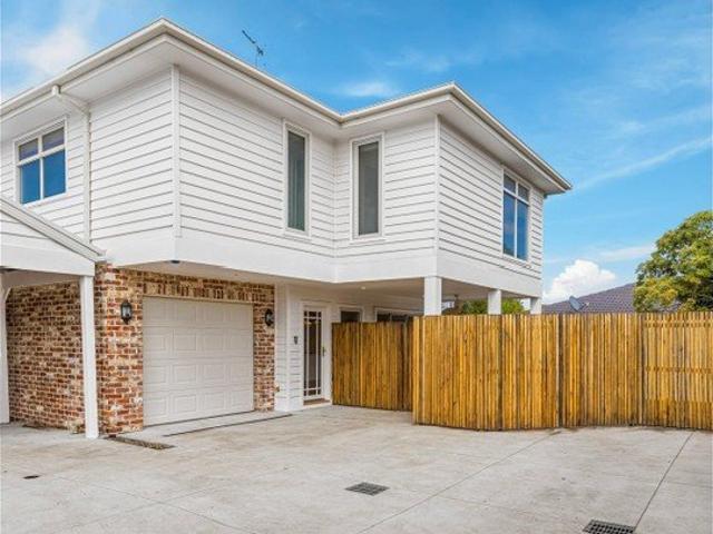 Modern two bedroom home in a convenient location