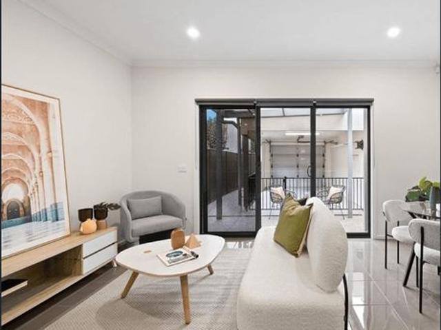 Modern Two Bedroom in Prime Craigieburn Location!