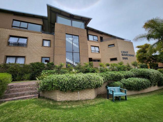 Modern Two Bedroom, One Bathroom Apartment to Rent in Ferndale