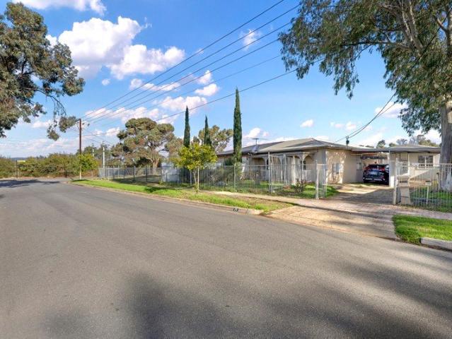 Modern Two Bedroom Living in a Convenient Location