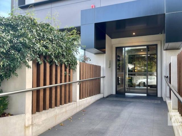 Modern Two Bedroom Living in the Heart of Highett
