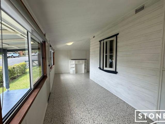 Modern two bedroom property on the main street of Sunny Sawtell!