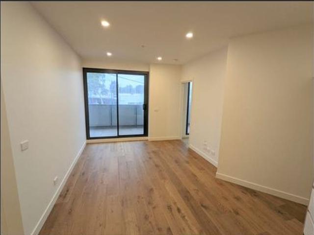 MODERN TWO BEDROOM WATERFRONT APARTMENT