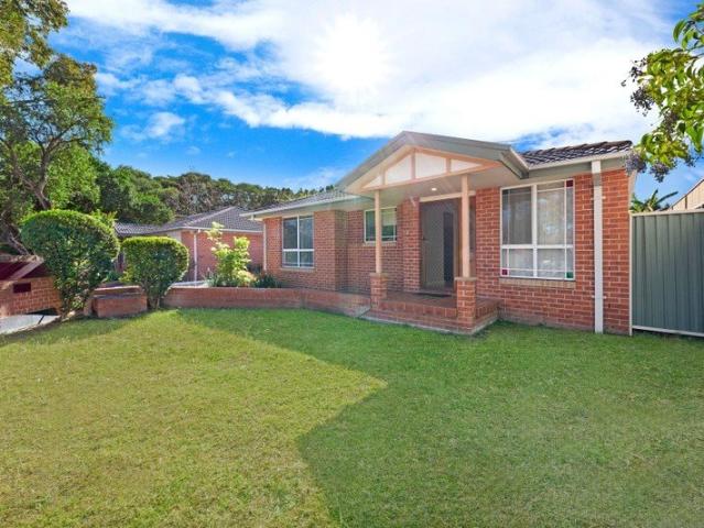 Modern Two Bedroom Well Maintained Villa with Air Conditioning!