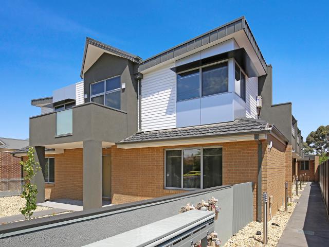 Modern Two Bedroom Townhouse