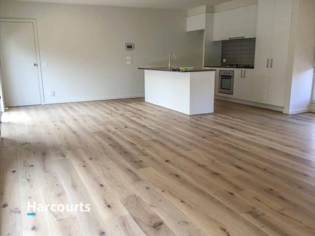 Modern Two Bedroom Townhouse!