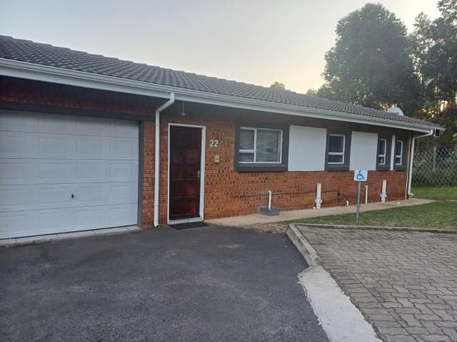Modern Two Bedroom Two Bathroom Townhouse With Garage In Port Shepstone Sea Park