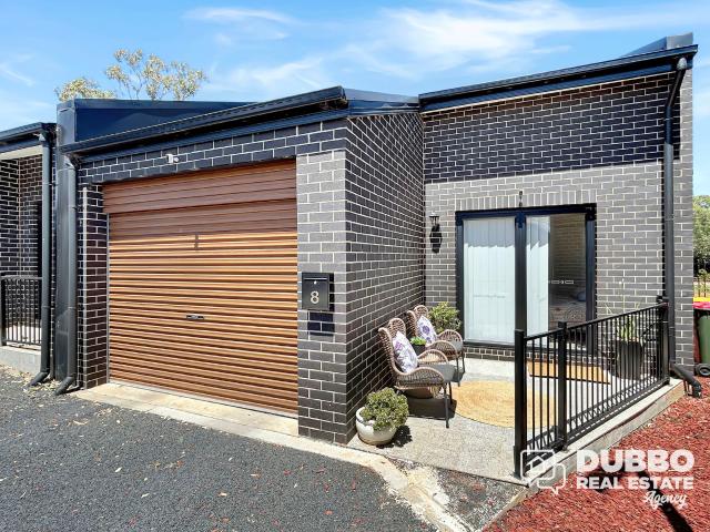 MODERN TWO BEDROOM UNIT