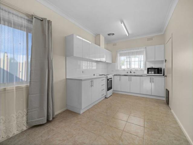 Modern Two Bedroom Unit in Convenient Lavington Location
