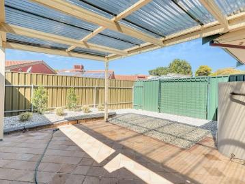 Modern Two Bedroom Unit in Prime Morphett Vale Location!