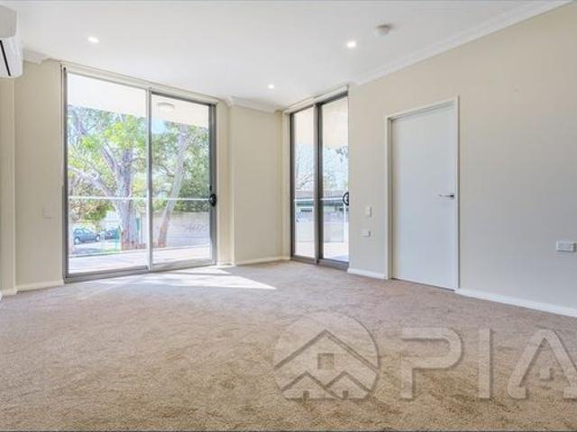 Modern two bedrooms apartment for lease