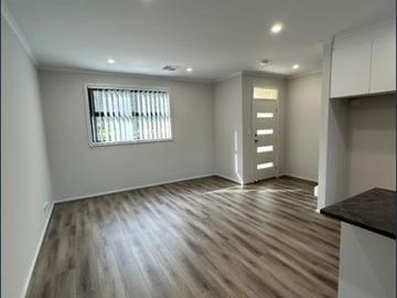 Modern Two Storey Townhouse Just 10km from Adelaide CBD