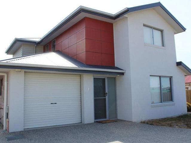 Modern Two Storey Villa with Premium Features in a Quiet Location