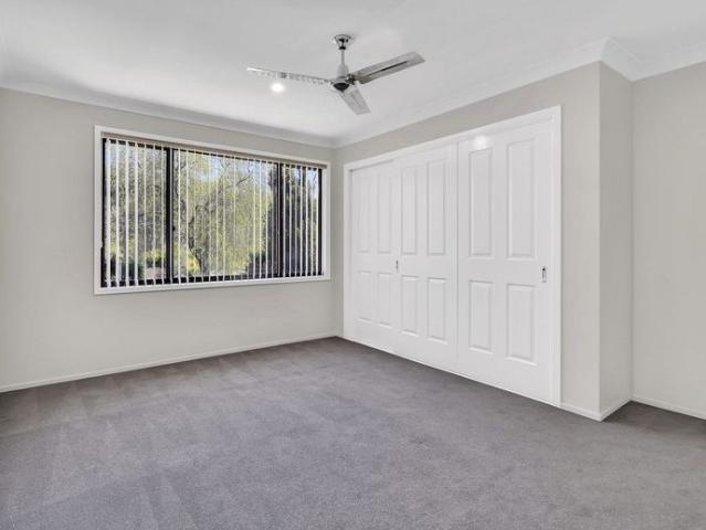 MODERN TWO STOREY DWELLING IN A QUIET LOCATION